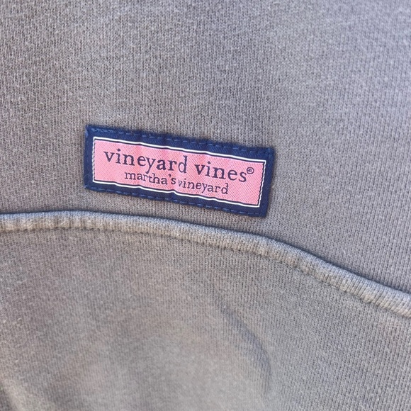 Vineyard Vines Shep & Ian Martha’s Vineyard 1/4 ZIP Sweater Shoulder Patch - Picture 2 of 7